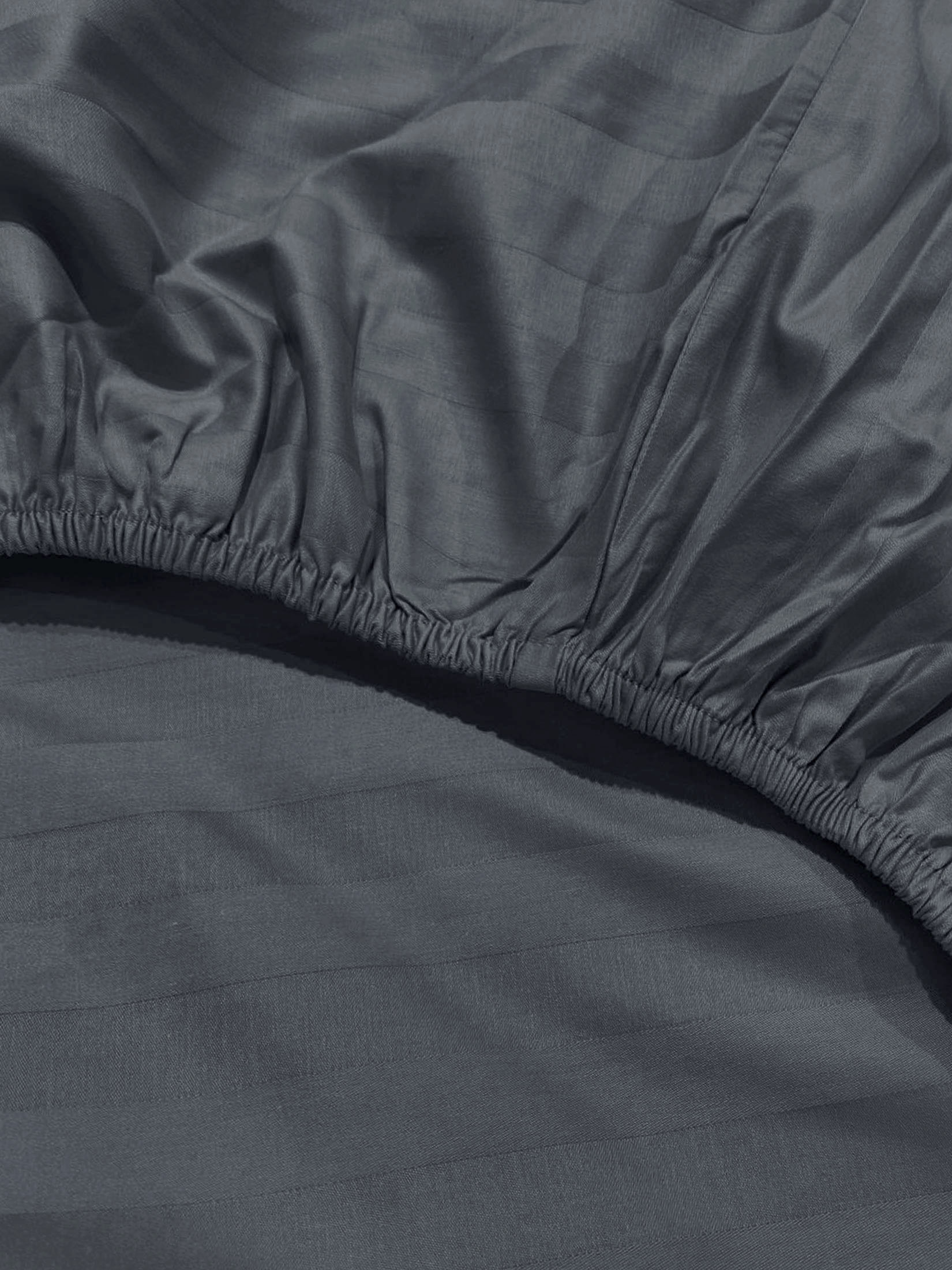 Простыня на резинке Сатин-Страйп мокрый асфальт 20-4005