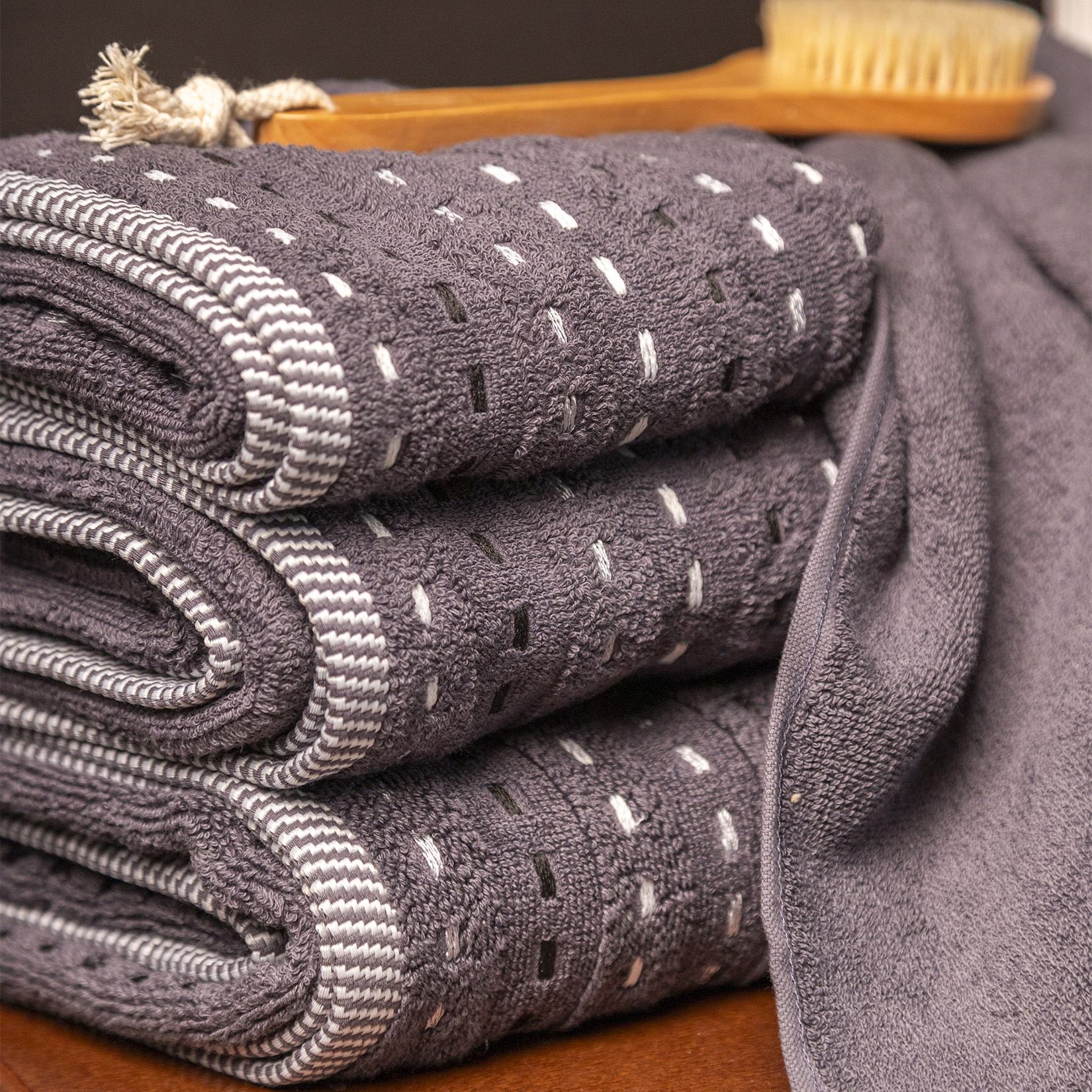 Полотенце РОНА-1 серое