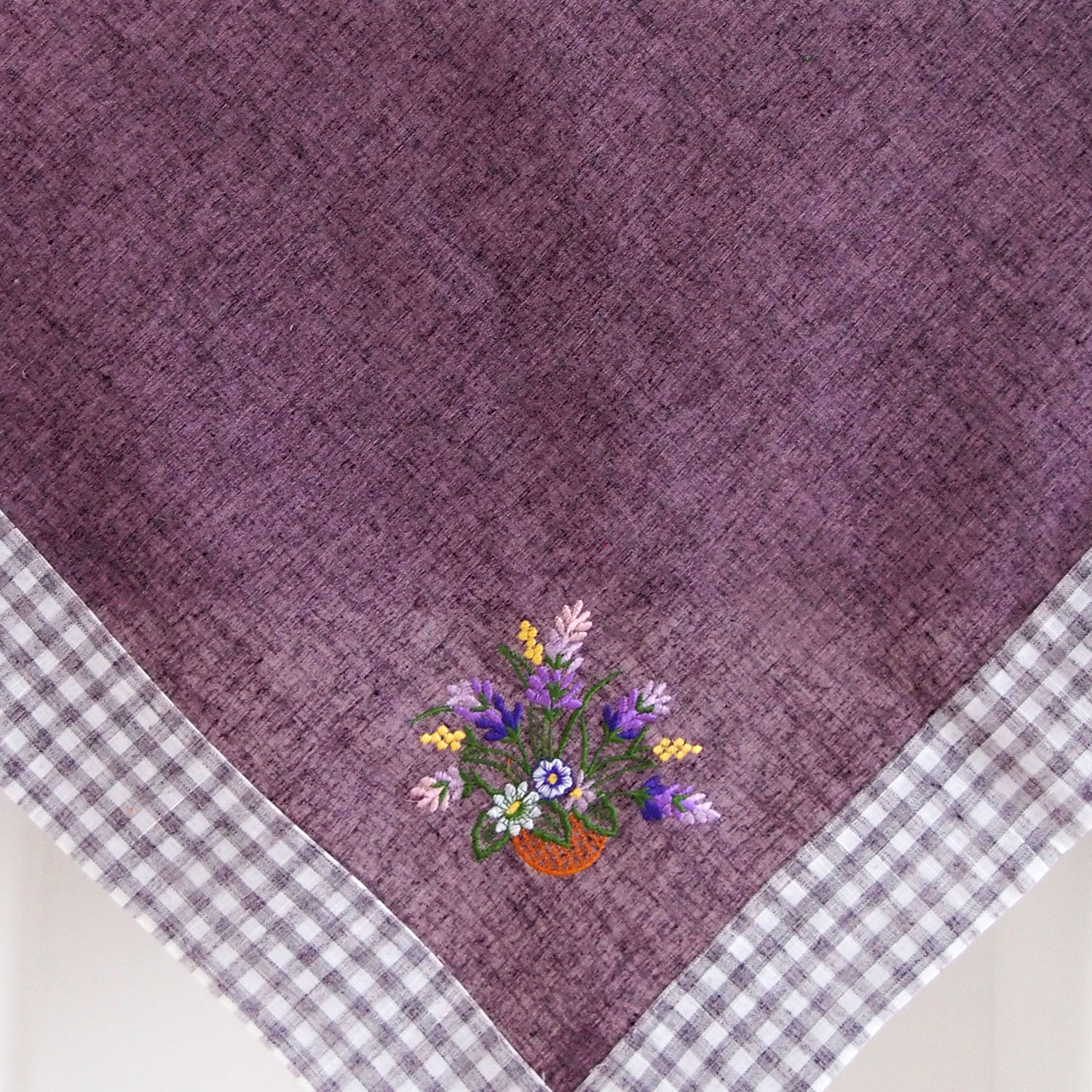 Скатерть 3837 фиолетовая