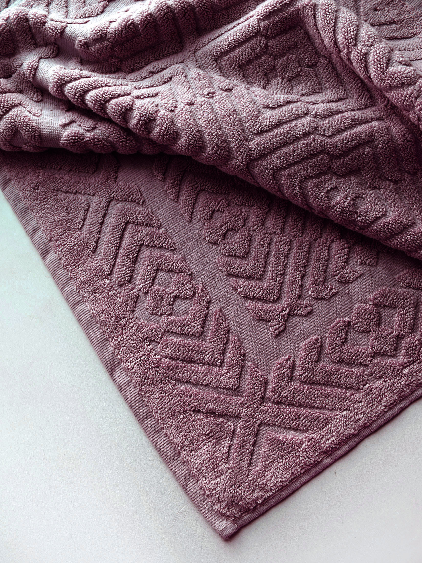 Полотенце ТАЙЛЕР-1 для ног брусника