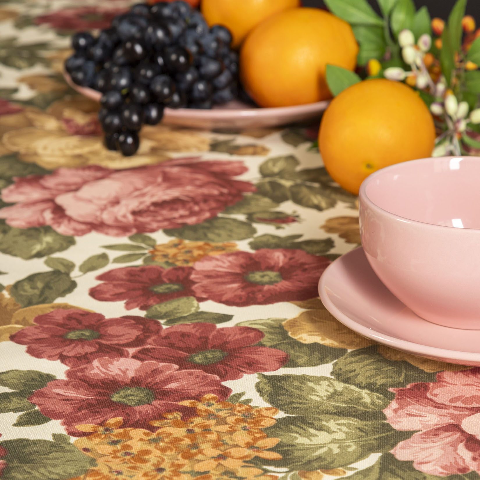 Скатерть 130х180 с тефлоновым покрытием 185