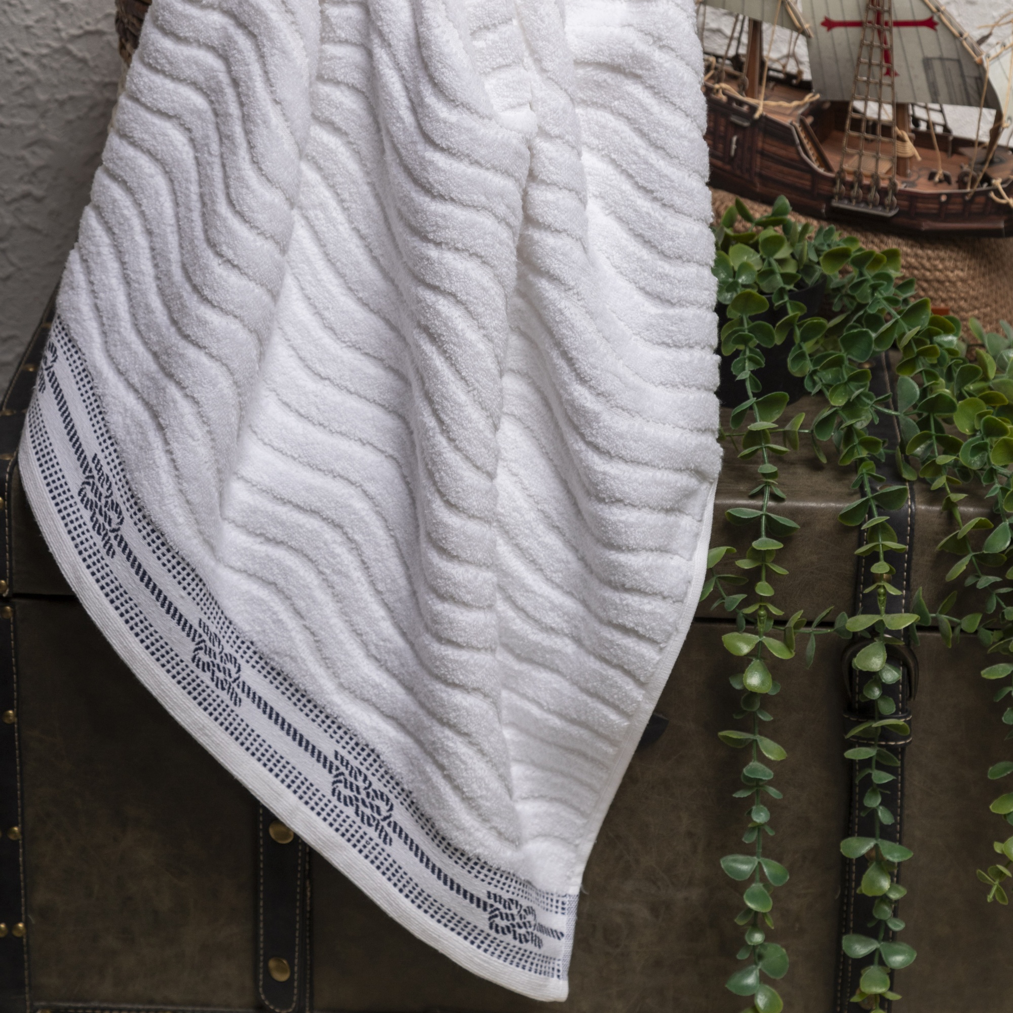 Полотенце ОКЕАН белое