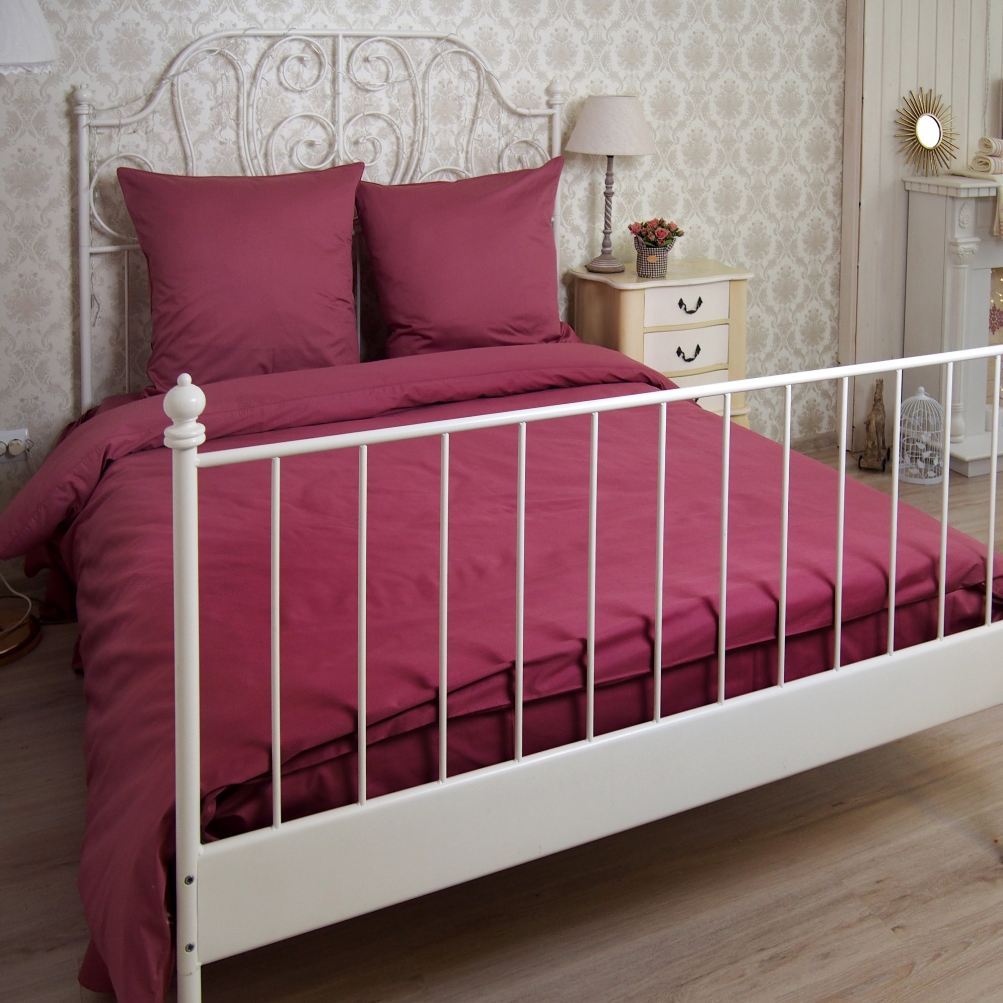 Комплект постельного белья Сатин-Люкс прокисшая малина 1609