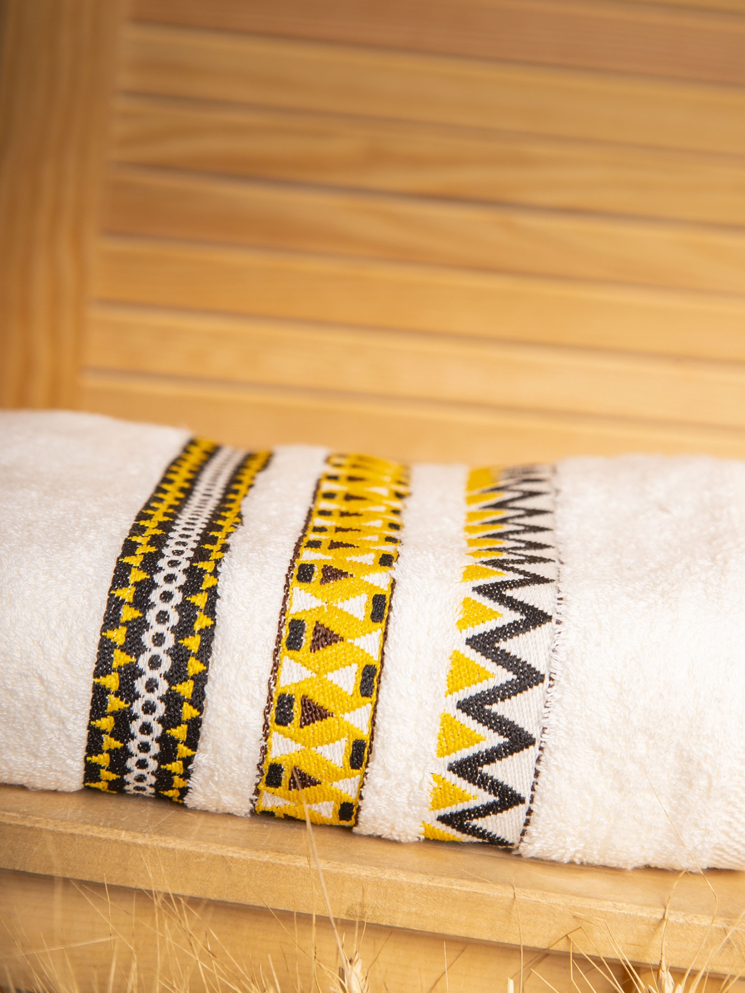 Полотенце ВЕНУС молочное