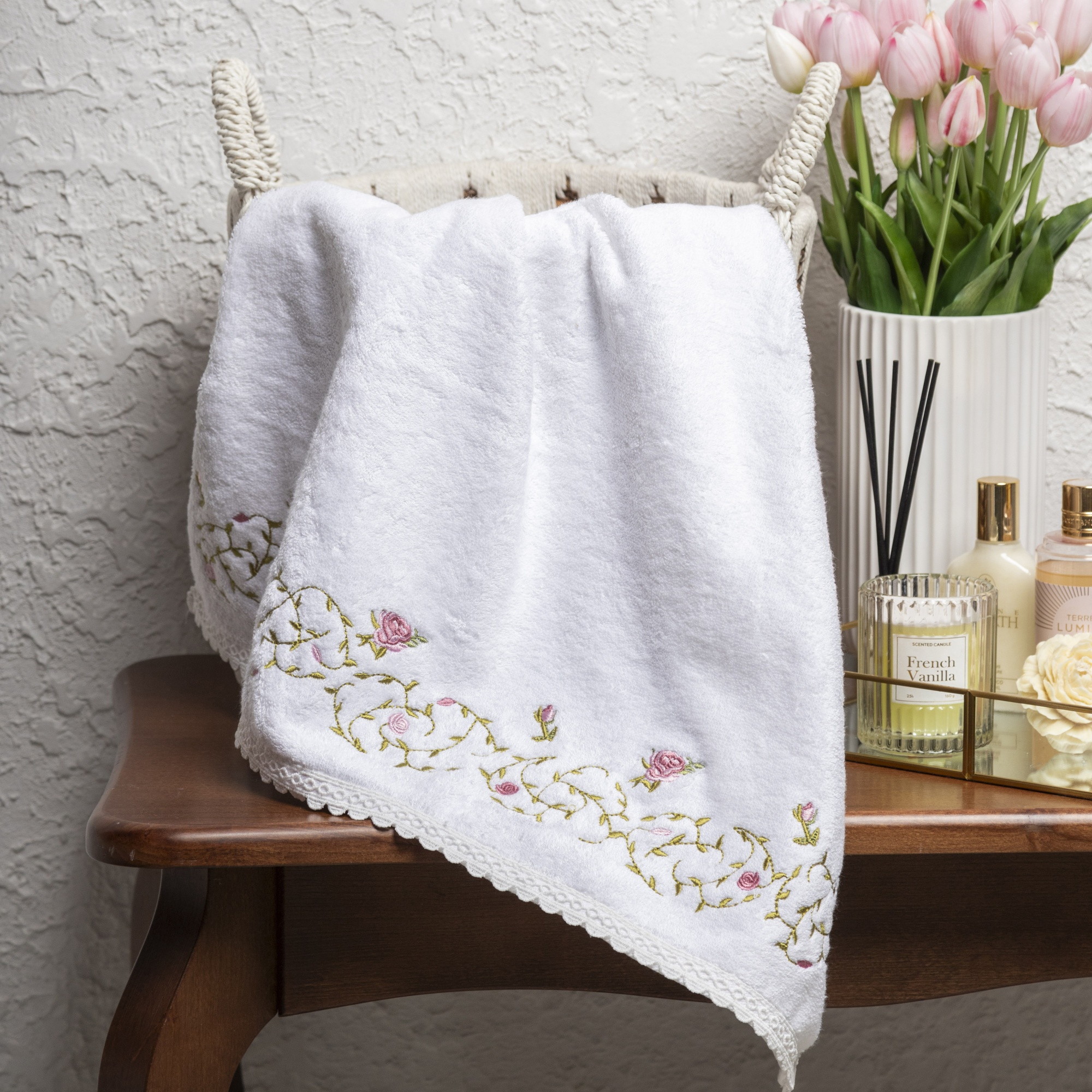 Полотенце КАДОРА-1 белое