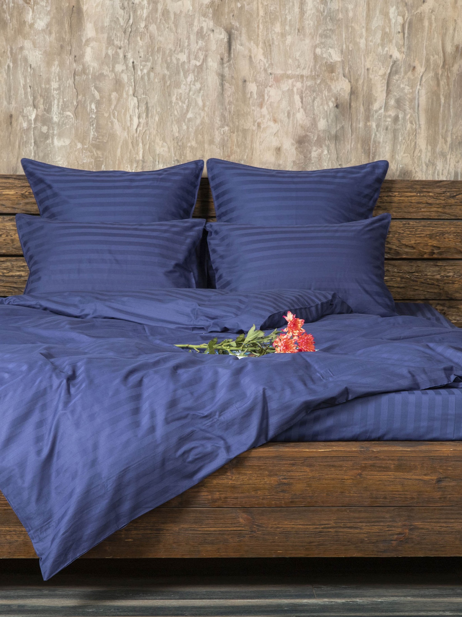 Комплект постельного белья Сатин-Страйп синий 19-3933